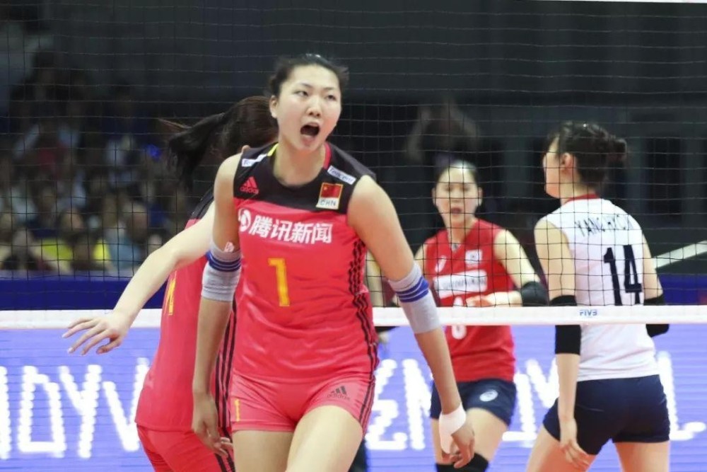  多特蒙德青年才俊闪耀赛场斩获关键三分  