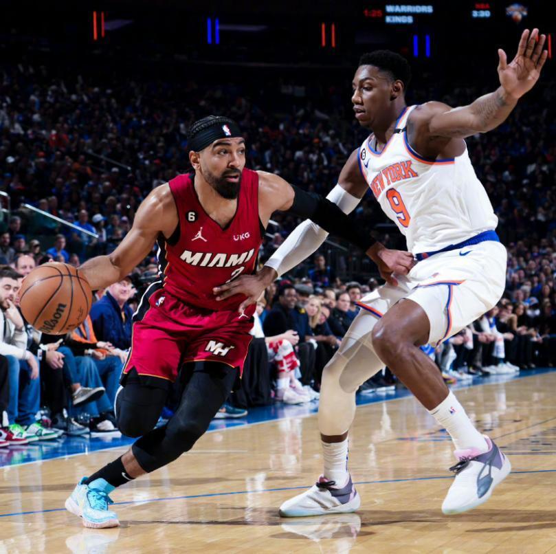  布伦森末节爆发尼克斯逆转步行者止住颓势